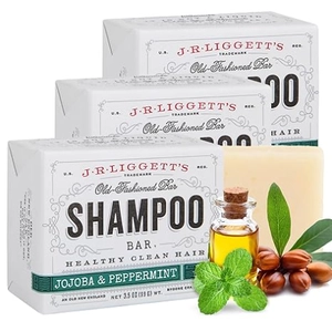 I Love This Shampoo Bar for Dandruff and Oily Hair